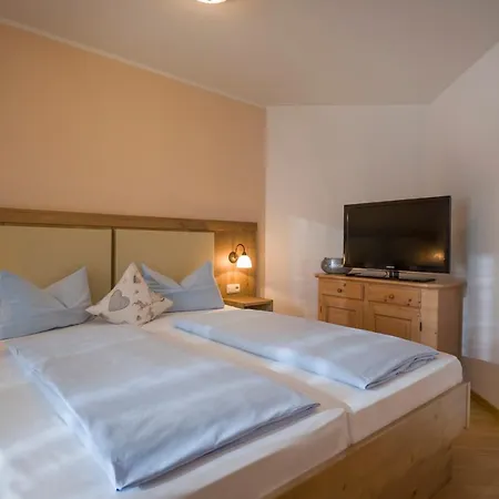 Apartment Ferienwohnanlage Bruennstein